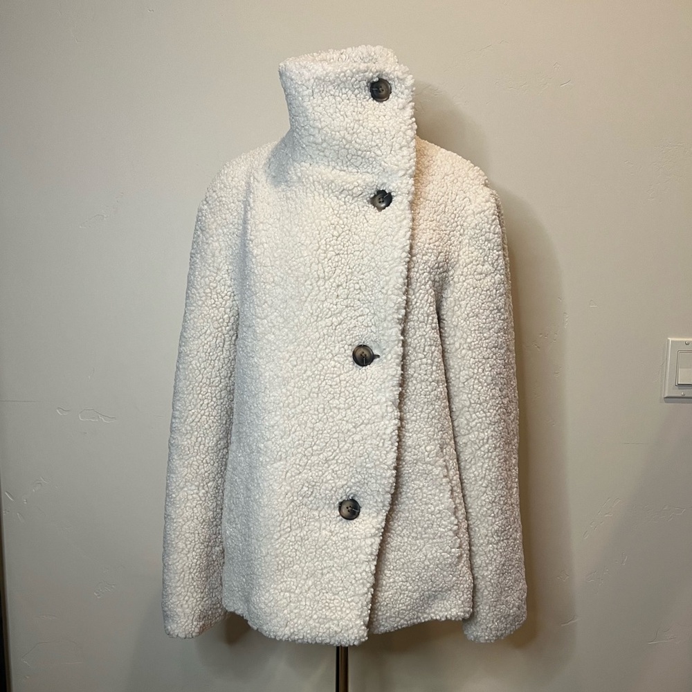 Bernardo Cream Sherpa Teddy Jacket